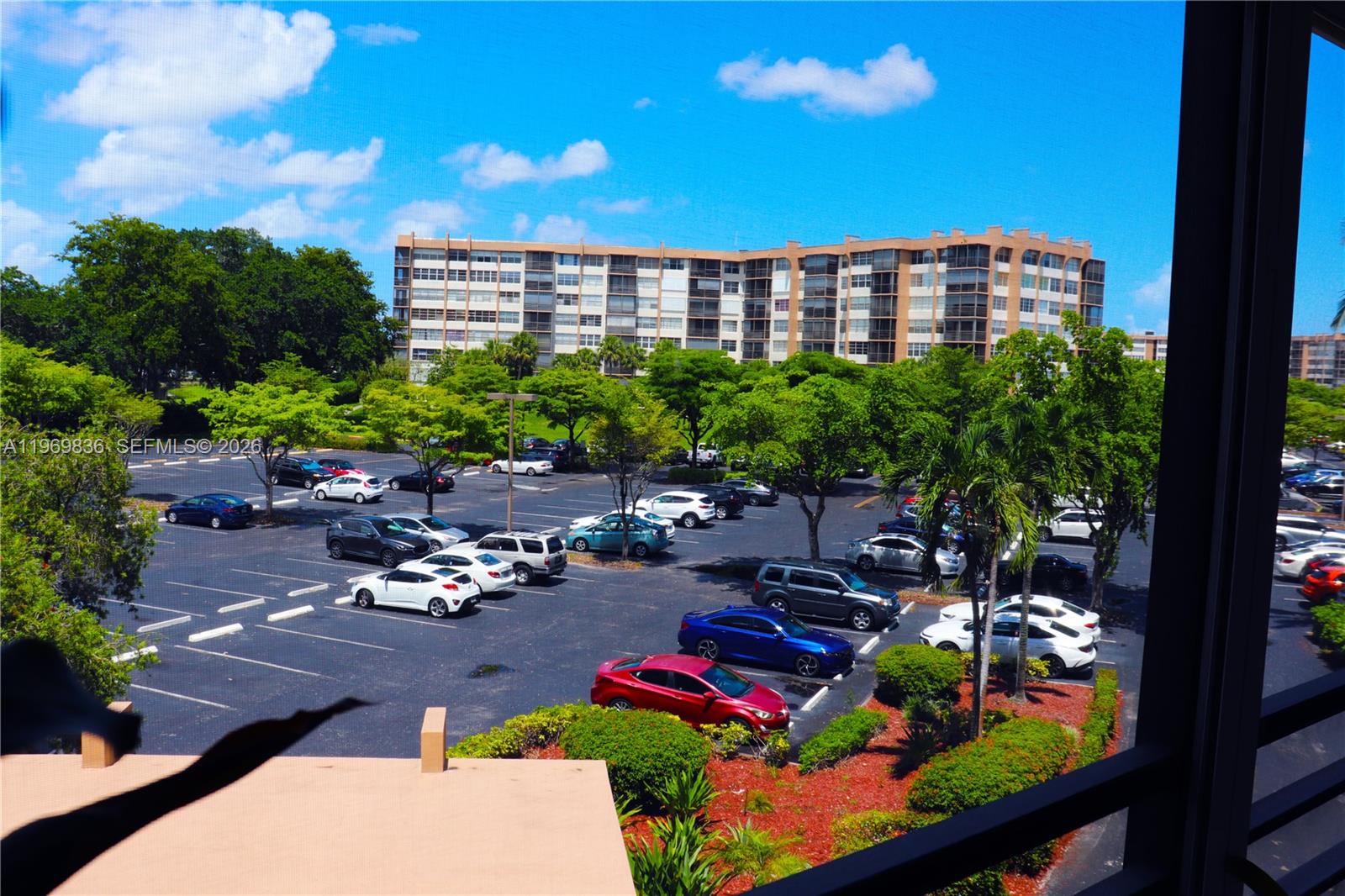 900 Saint Charles Place 316 — photo 4
