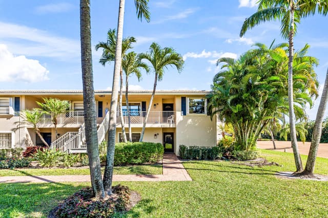 7 Stratford Drive G, Boynton Beach, FL 33436