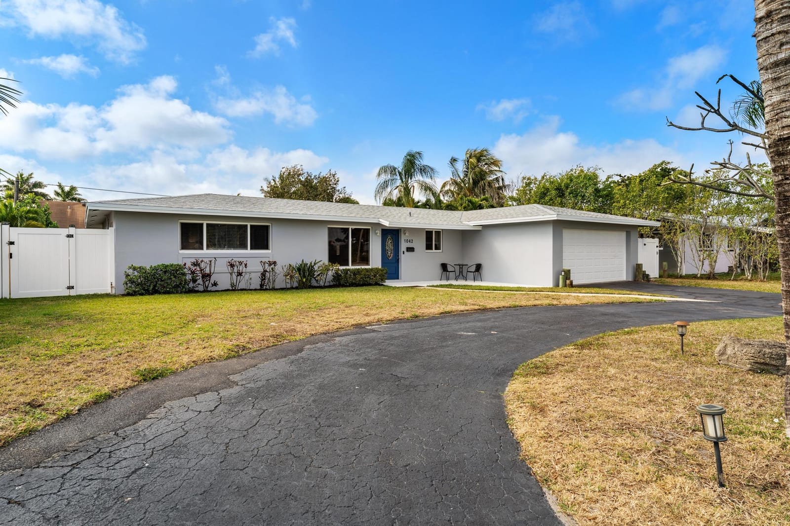 1042 SW 23rd Avenue, Boynton Beach, FL 33426 photo 6