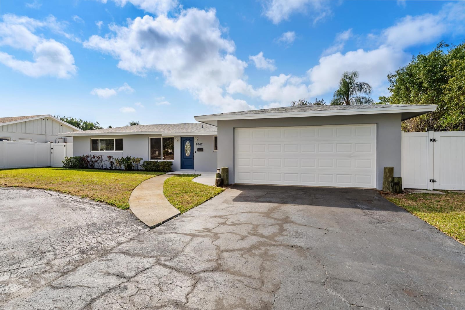 1042 SW 23rd Avenue, Boynton Beach, FL 33426 photo 7