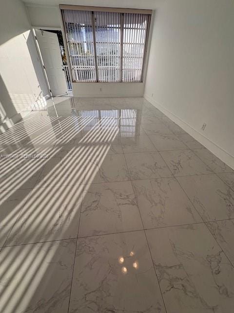 3181 S Ocean Drive 304 — photo 12