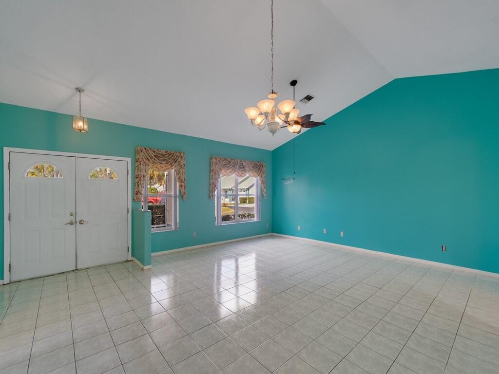 352 NW Tuscany Way — photo 5