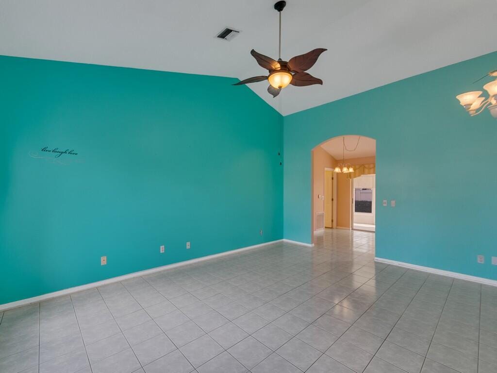 352 NW Tuscany Way — photo 9
