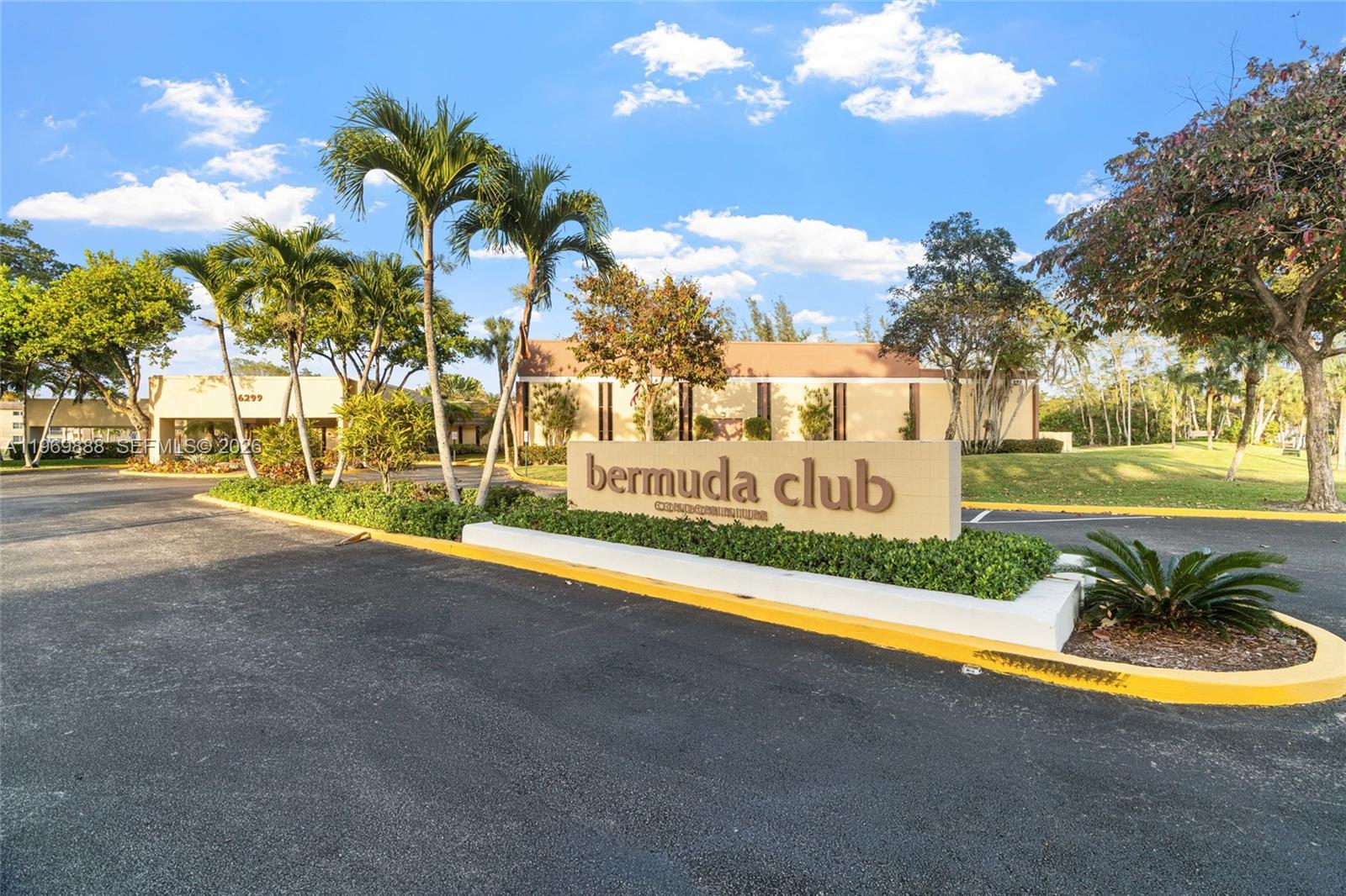 5851 NW 62nd Avenue 210, Tamarac, FL 33319, Tamarac