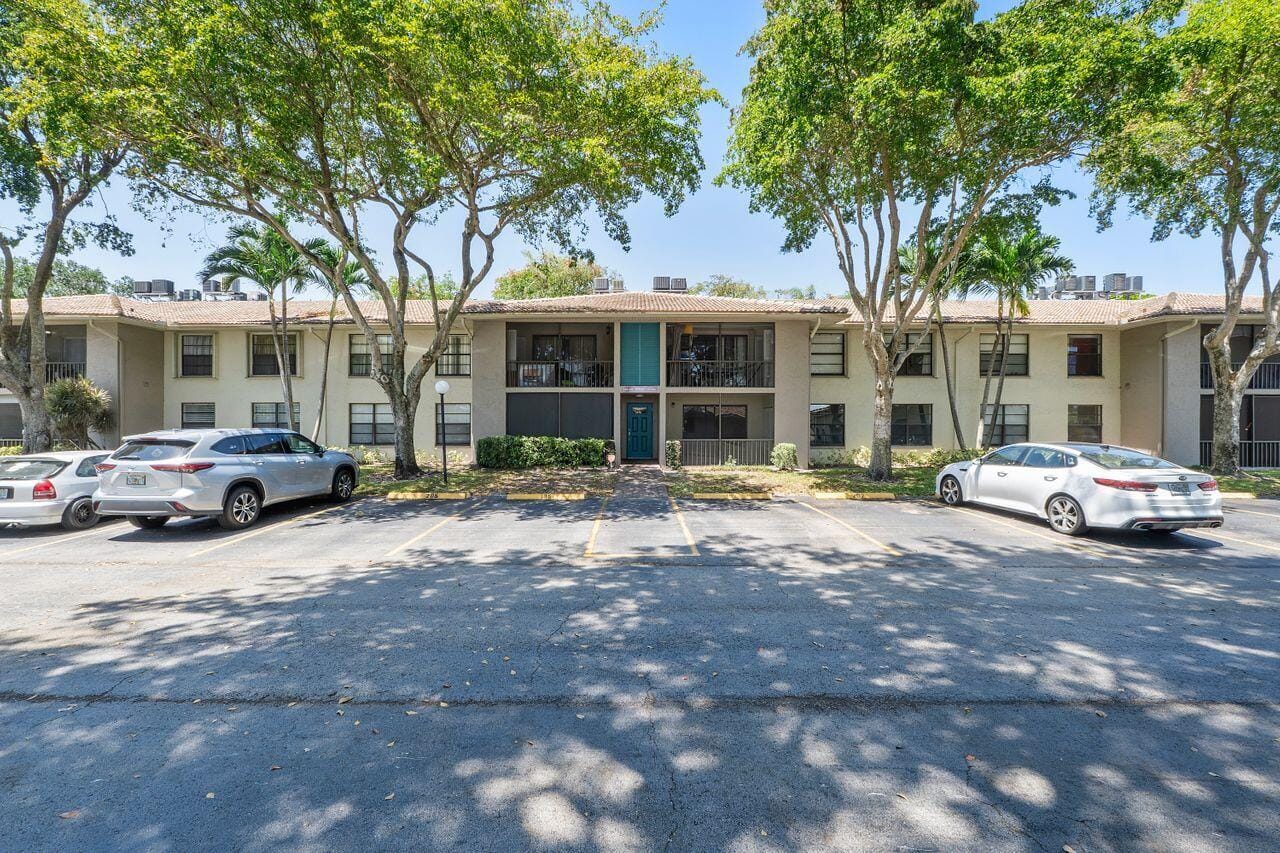 9960 Pineapple Tree Drive 107, Boynton Beach, FL 33436 photo 29