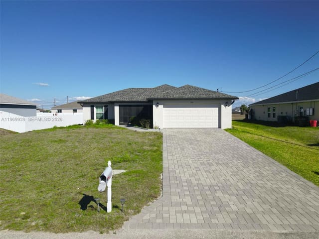 2507 NW 8th Place, FL 33993