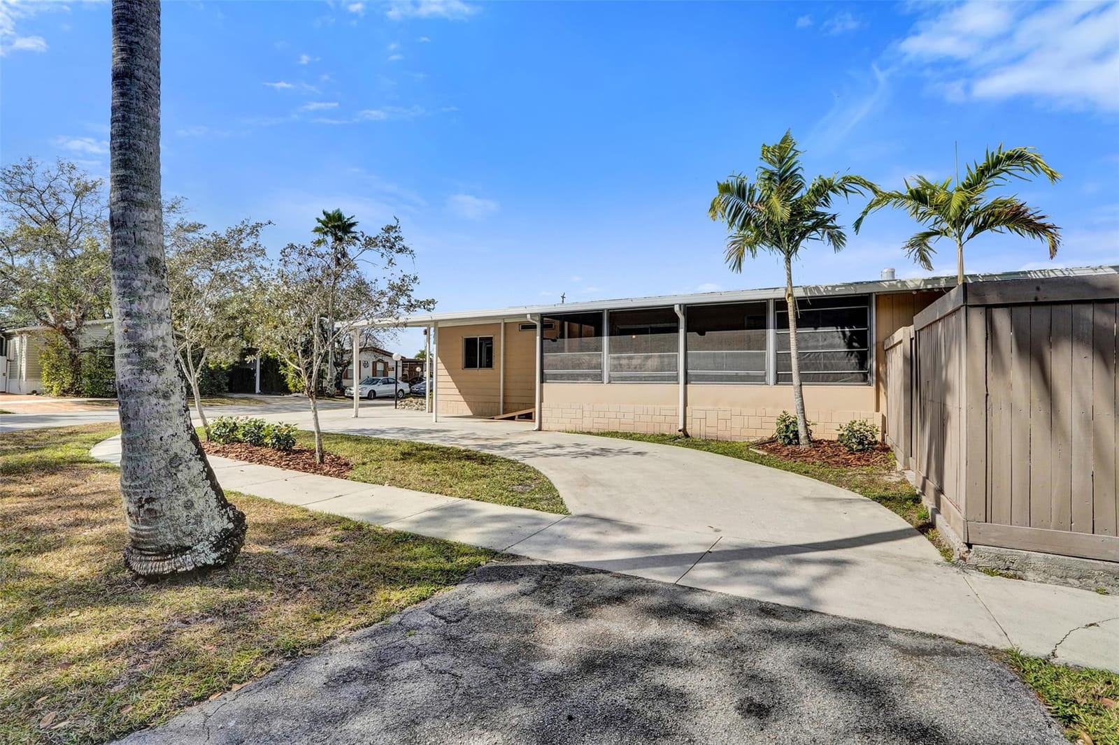 21411 NW 3rd Street, Pembroke Pines, FL 33029 photo 13