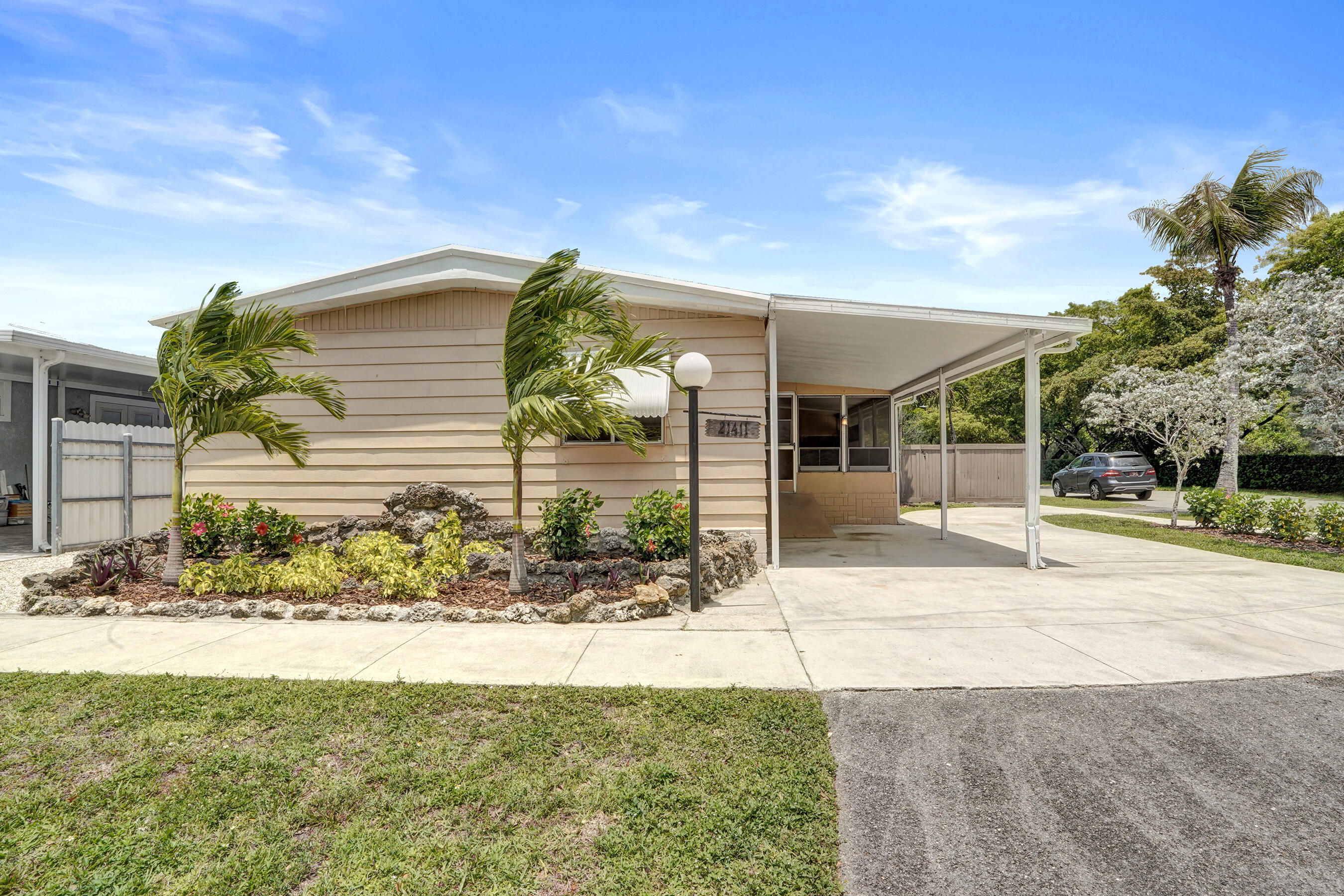 21411 NW 3rd Street, Pembroke Pines, FL 33029, Pembroke Pines
