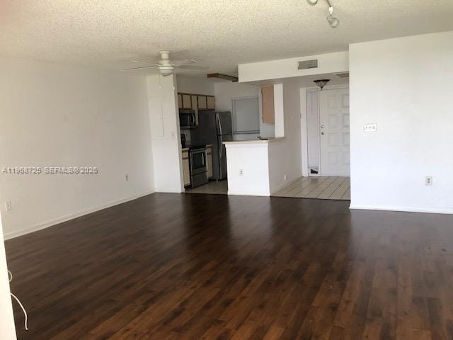 2811 N Oakland Forest Drive 104, Oakland Park, FL 33309 photo 17