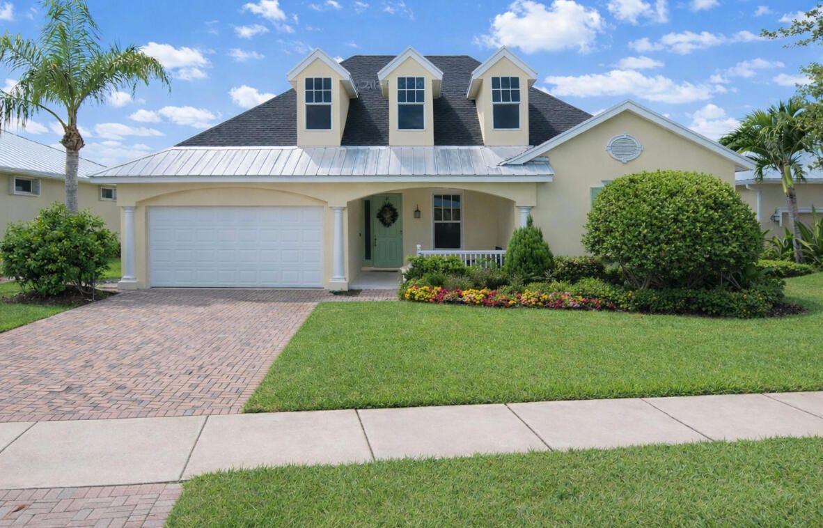 10755 SW Waterway Lane, Port St. Lucie, FL 34987