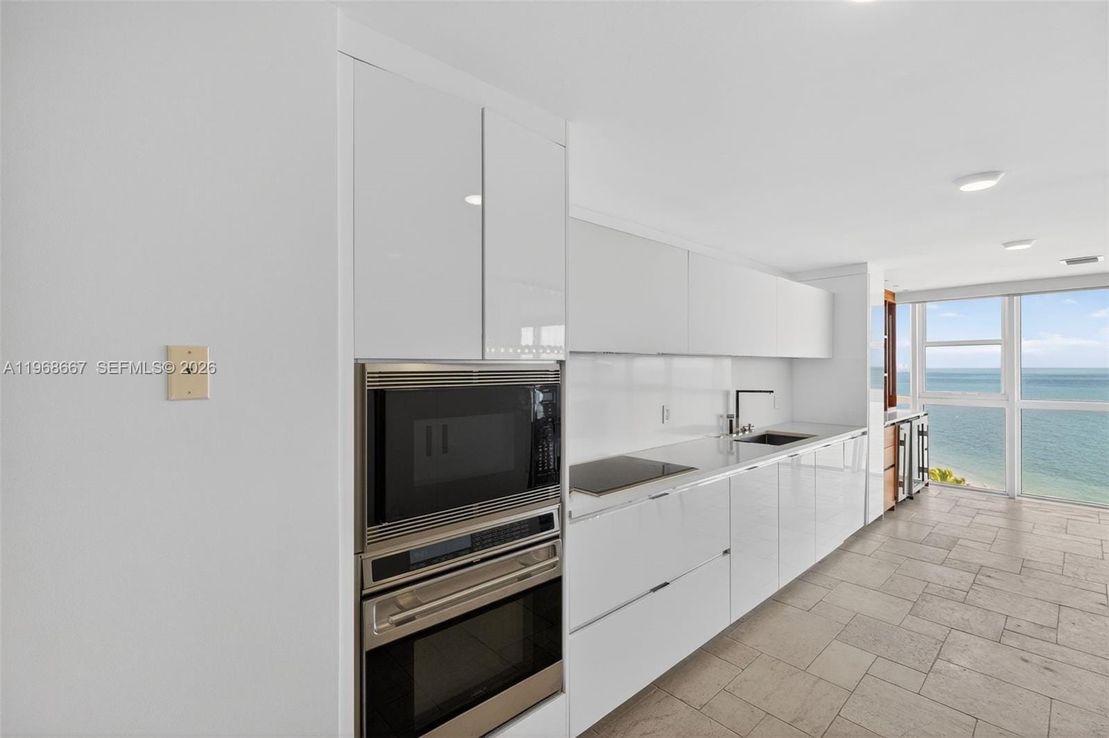 600 Grapetree Drive 11BN, Key Biscayne, FL 33149 photo 14