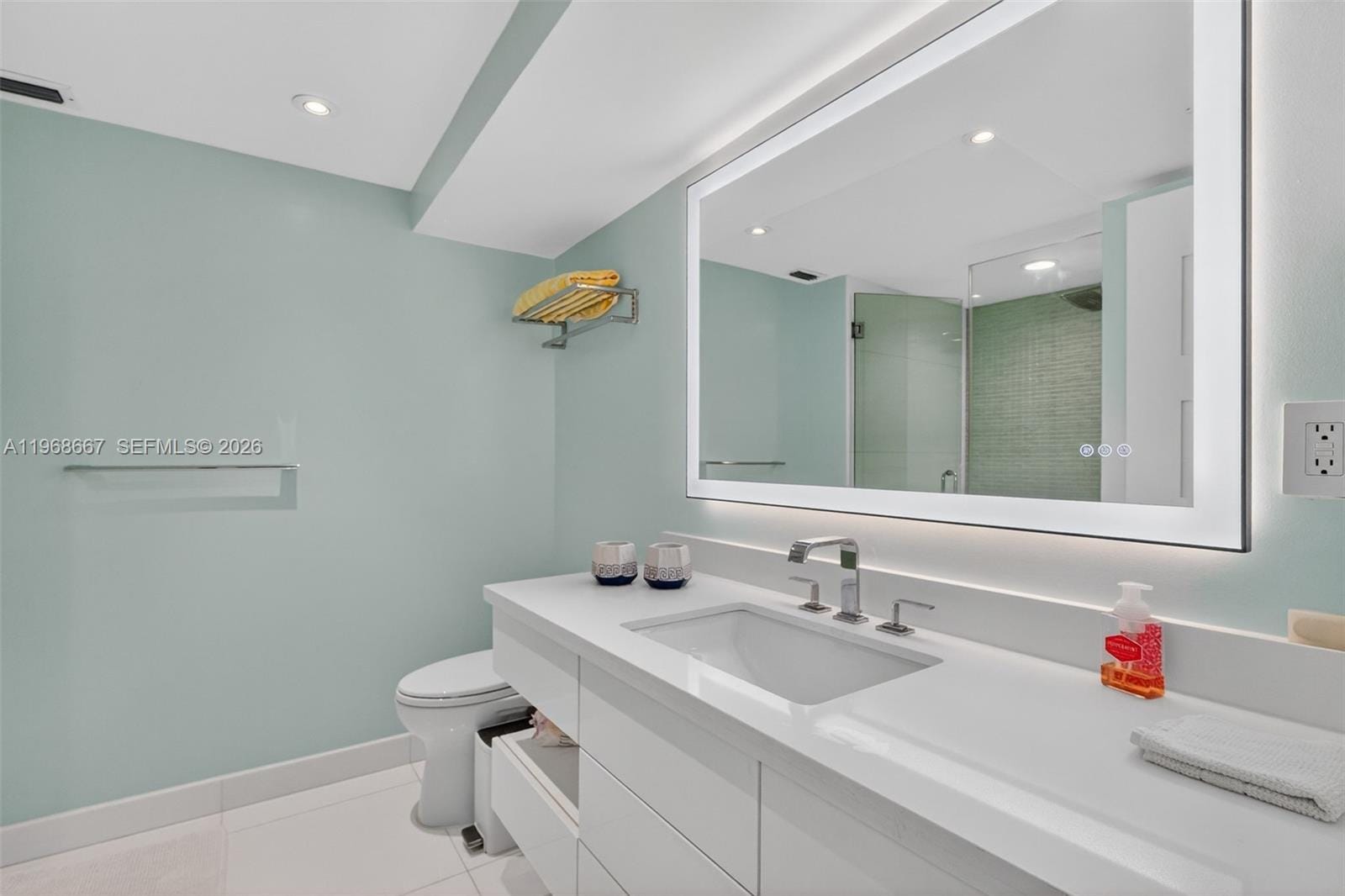 600 Grapetree Drive 11BN, Key Biscayne, FL 33149 photo 21