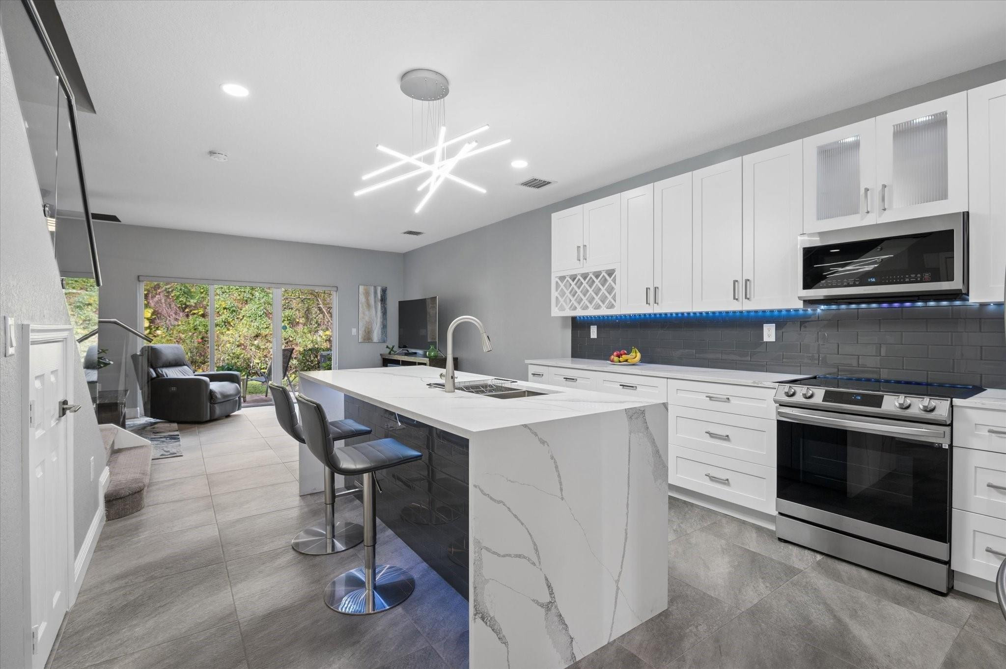 2507 NW 31st Court 2507, Oakland Park, FL 33309, Oakland Park