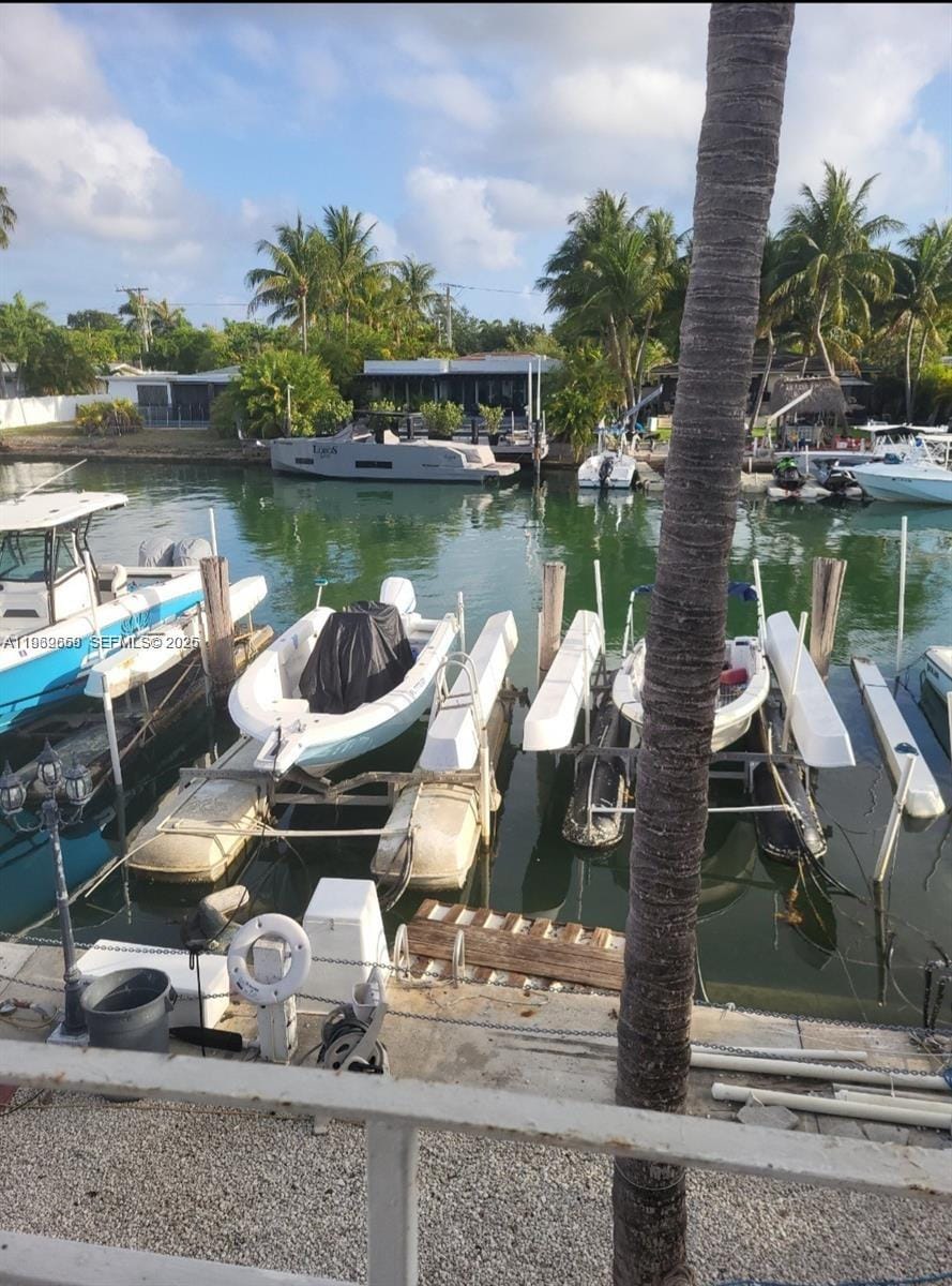 2101 Calais Drive 8, Miami Beach, FL 33141 photo 3