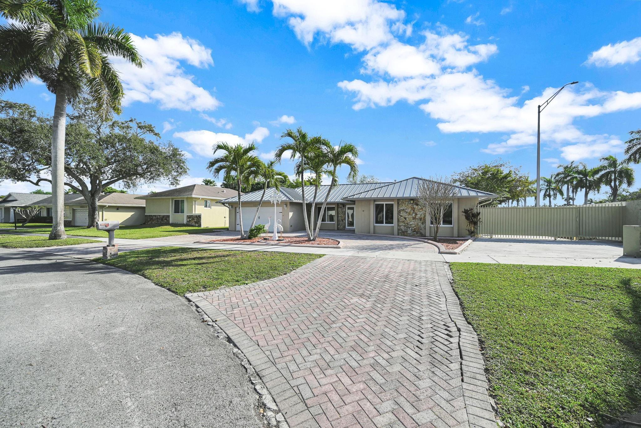 10321 SW 116th Avenue — photo 3