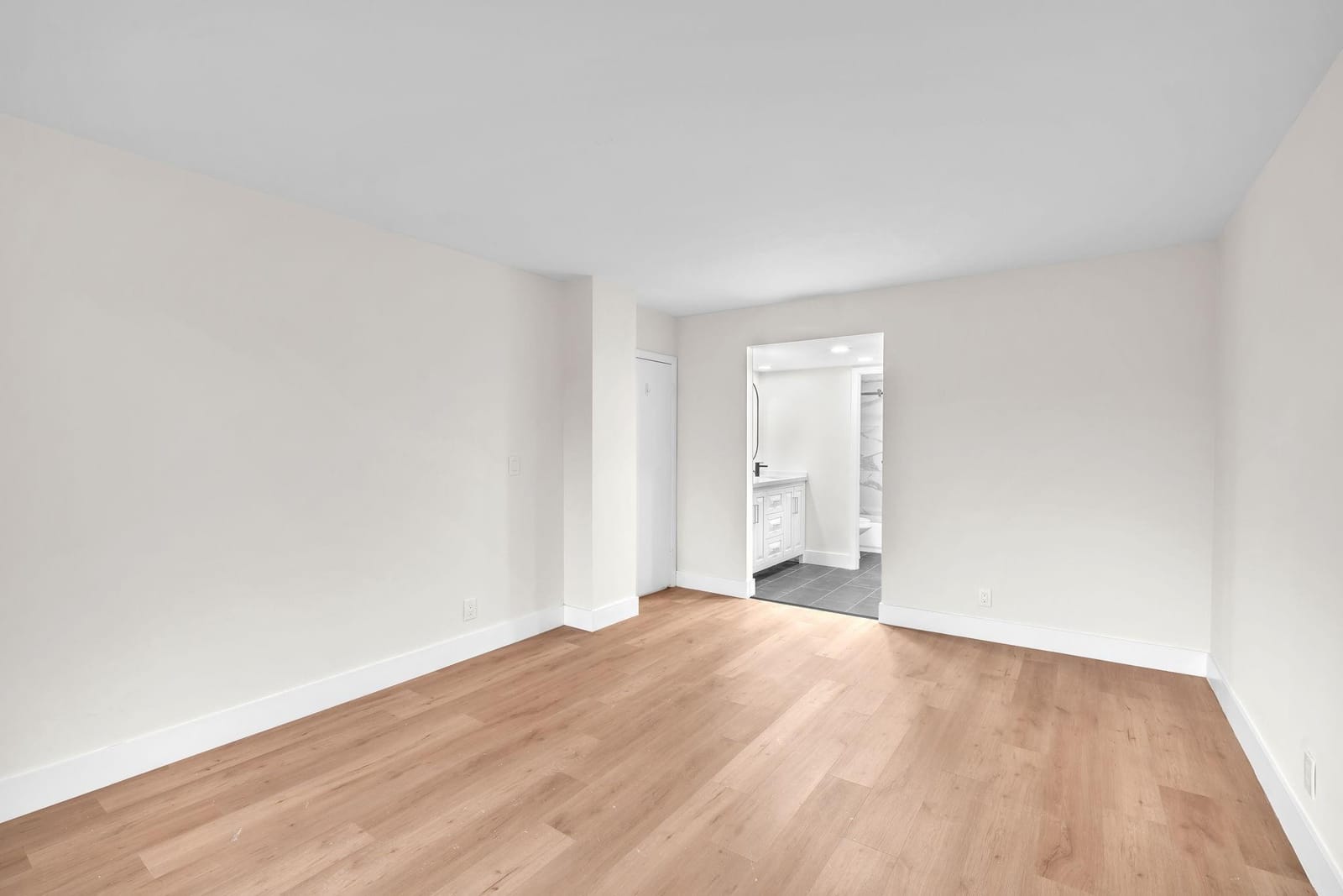 3900 N Hills Drive 414, Hollywood, FL 33021 photo 17
