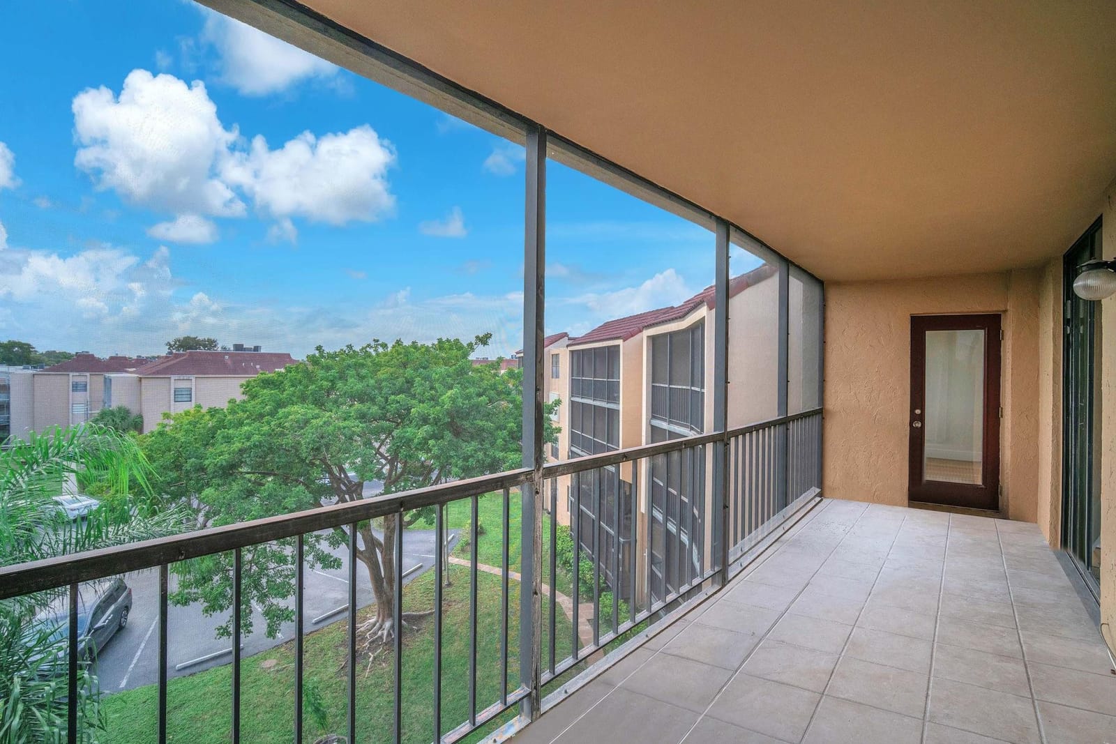 3900 N Hills Drive 414, Hollywood, FL 33021 photo 22