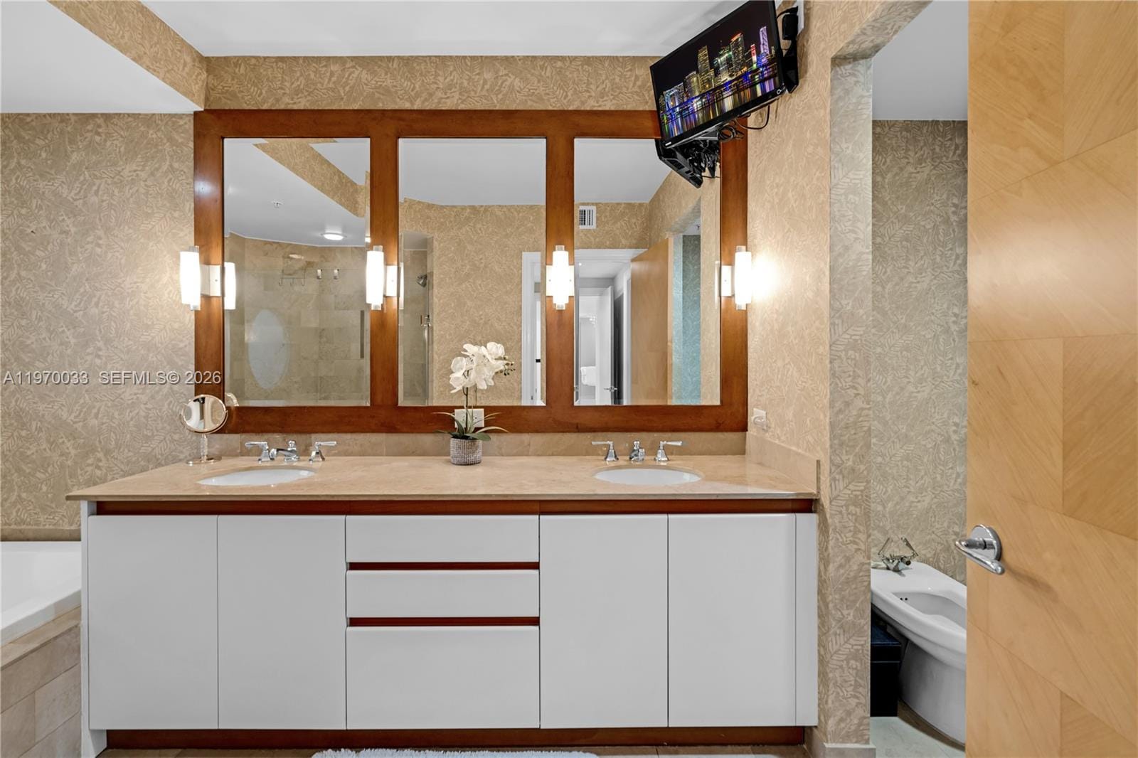 1500 Ocean Drive 704, Miami Beach, FL 33139 photo 21