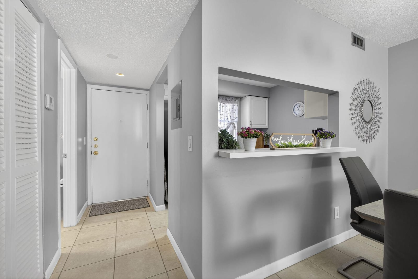 12020 W Greenway Drive 102 — photo 6