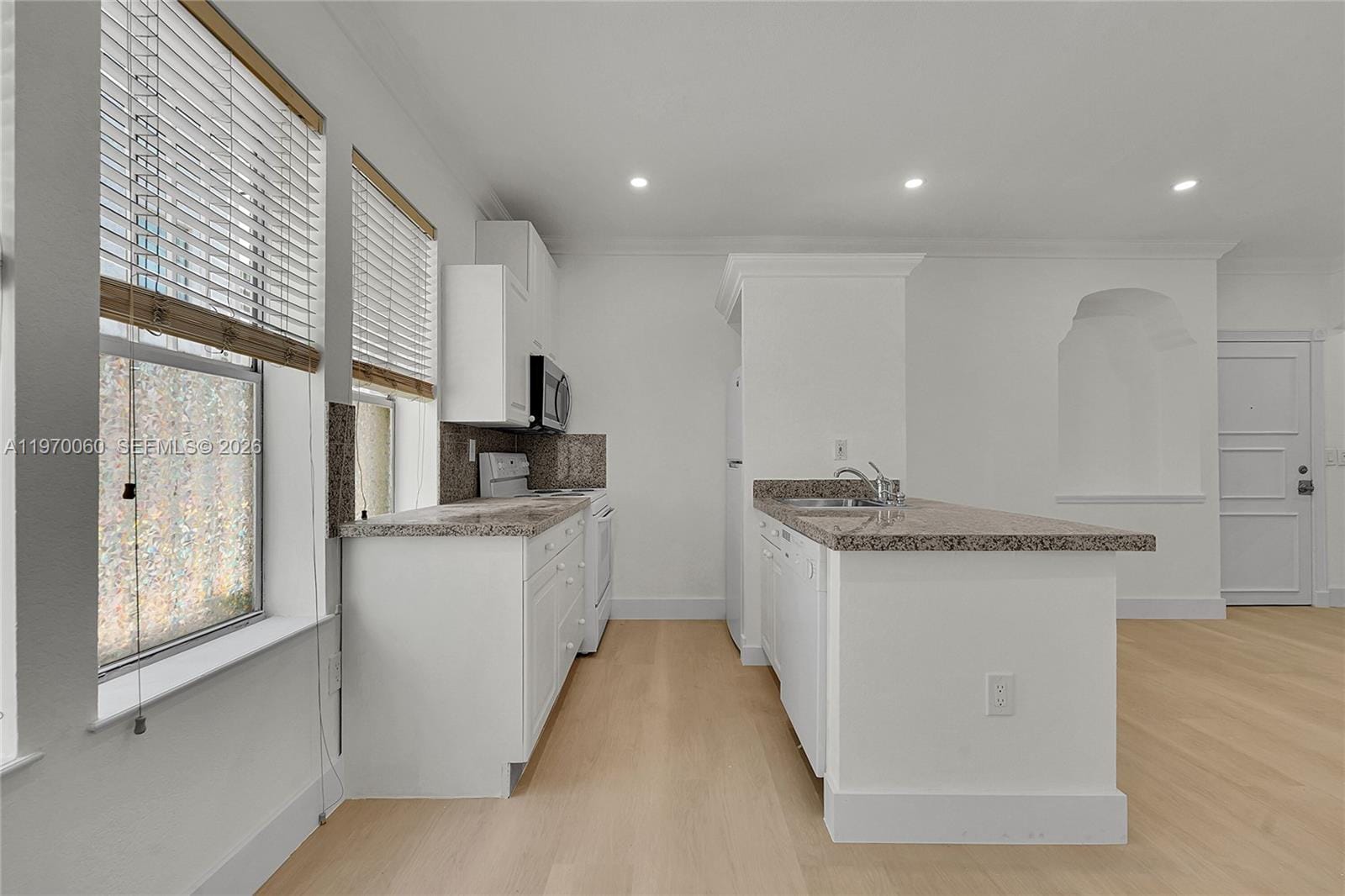 1027 Pennsylvania Avenue 103, Miami Beach, FL 33139 photo 6