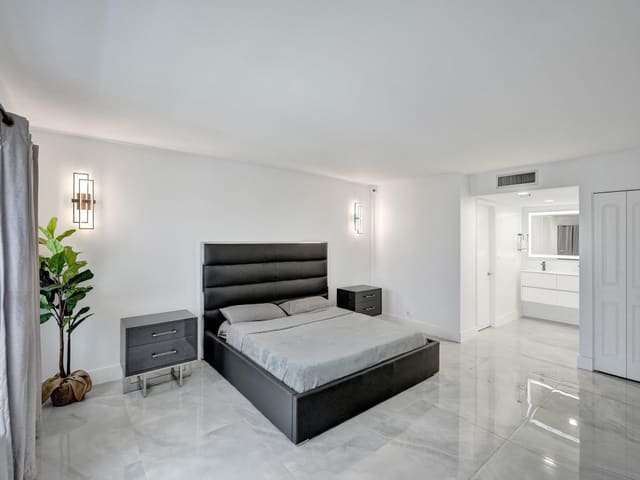 3500 Galt Ocean Drive 1109, Playa Del Sol, Fort Lauderdale, FL