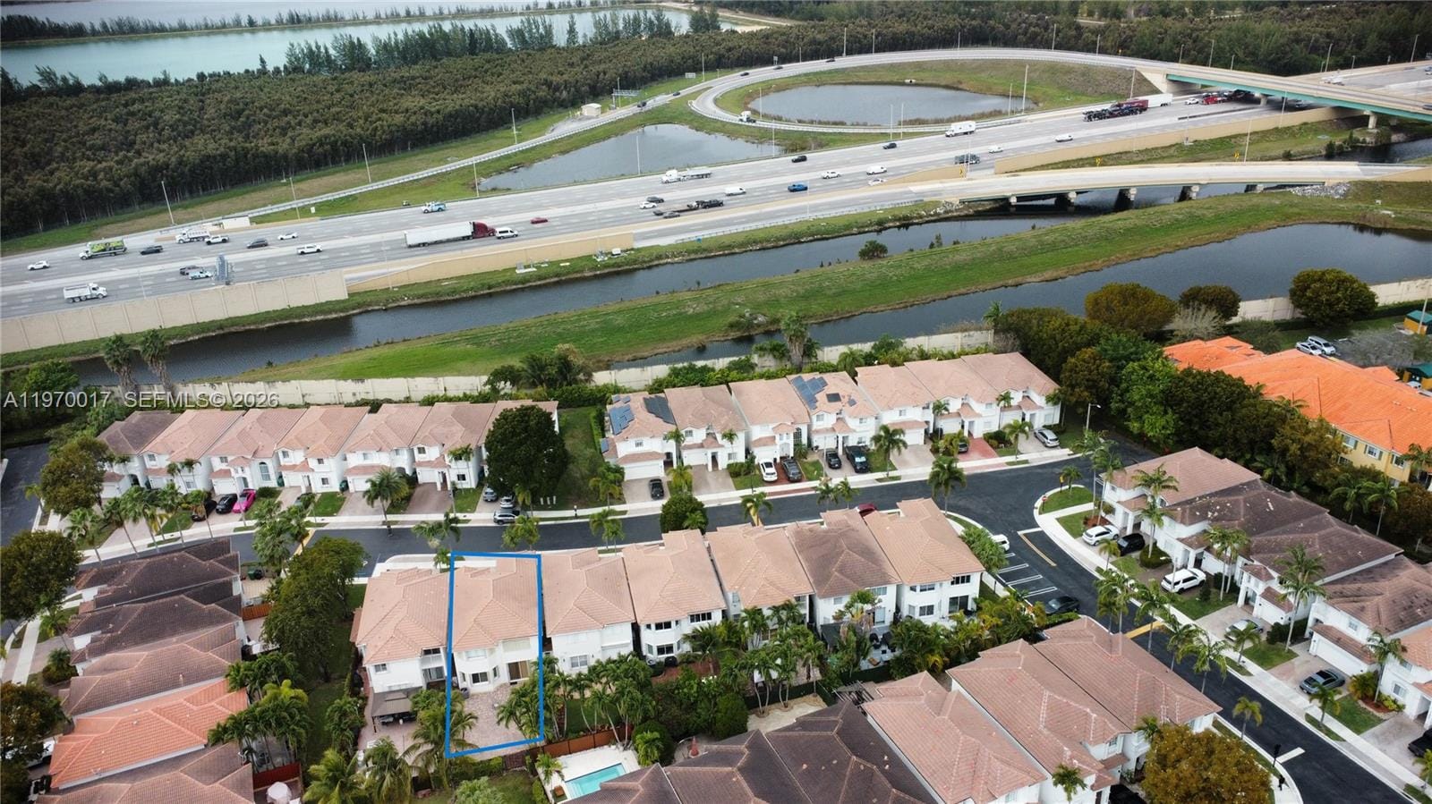7035 NW 116th Court, Doral, FL 33178 photo 2