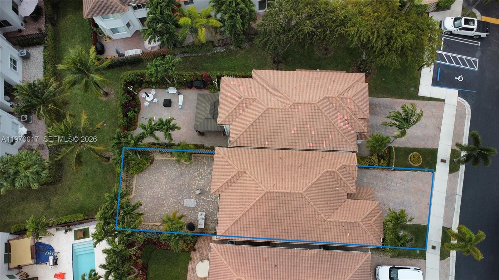 7035 NW 116th Court, Doral, FL 33178 photo 4