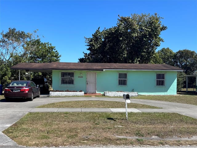 19301 NW 52nd Avenue, sold in Miami Gardens Manor, Miami Gardens, FL