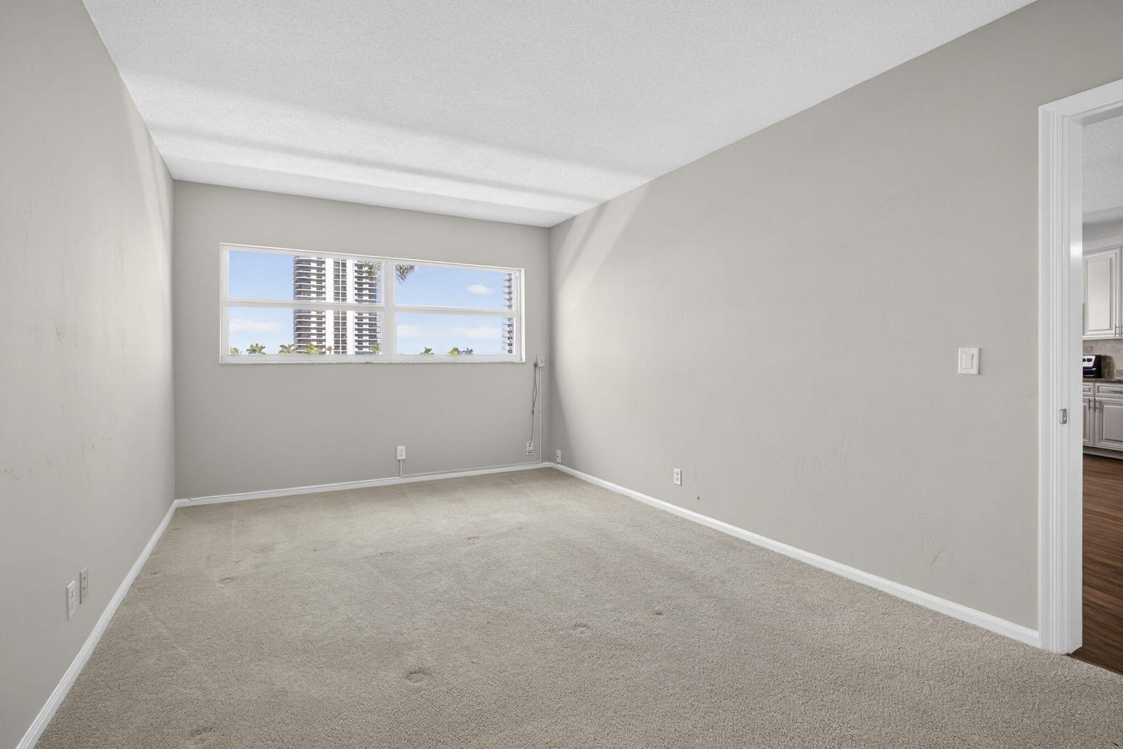 28 Yacht Club Drive 309, North Palm Beach, FL 33408 photo 11