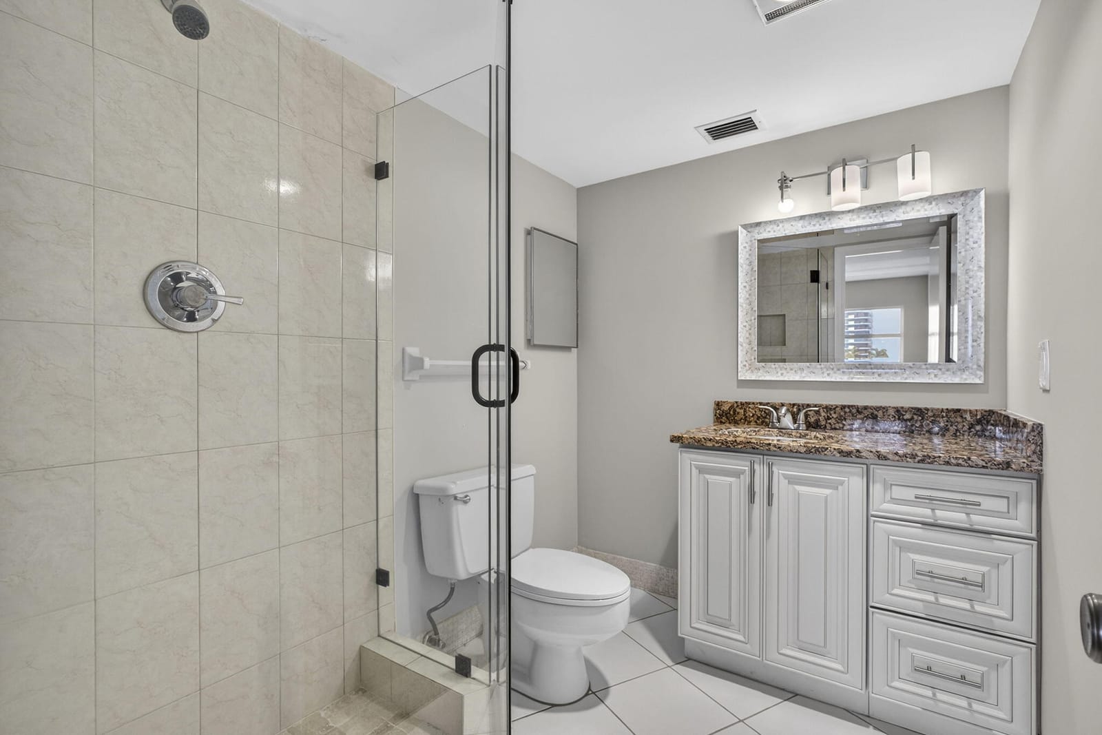 28 Yacht Club Drive 309, North Palm Beach, FL 33408 photo 12