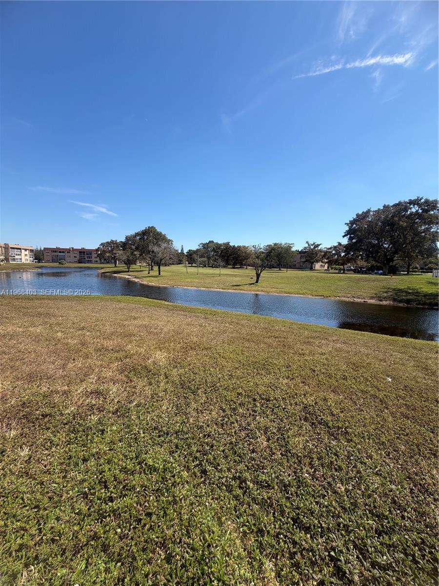 9201 Sunrise Lakes Boulevard 302, Sunrise, FL 33322, Sunrise