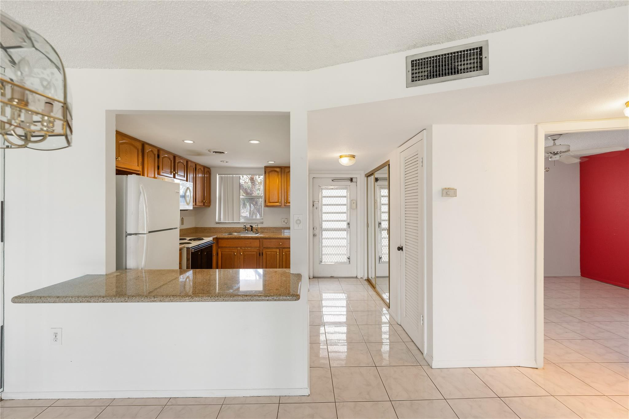 8081 N Sunrise Lakes Drive 203, Sunrise, FL 33322, Sunrise
