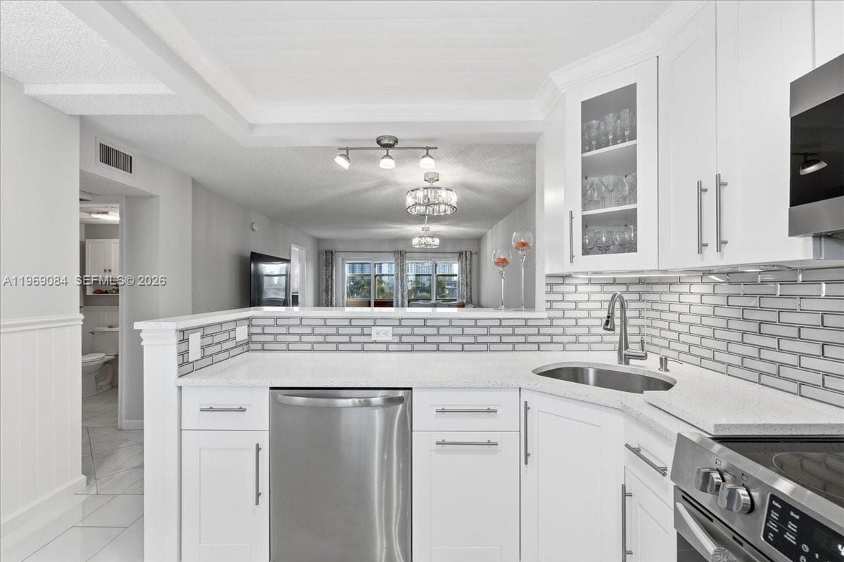 3201 NE 8th Street 405, Pompano Beach, FL 33062 photo 3