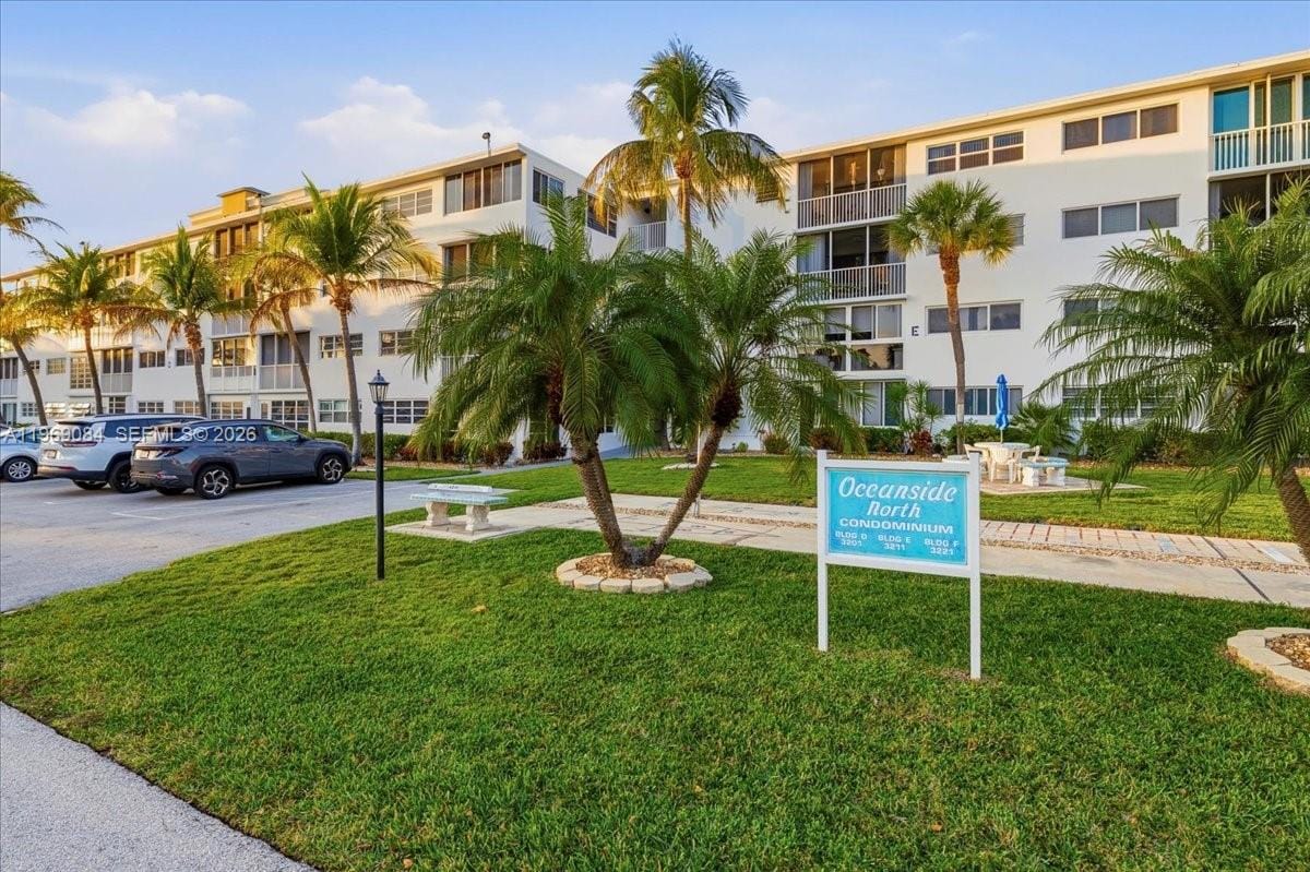 3201 NE 8th Street 405, Pompano Beach, FL 33062 photo 25