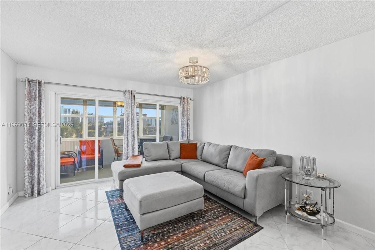 3201 NE 8th Street 405, Pompano Beach, FL 33062 photo 10