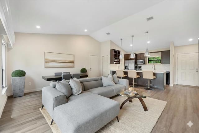 11863 Wimbledon Circle 542, sold in Tennis Lodges 1 Condo, Wellington, FL