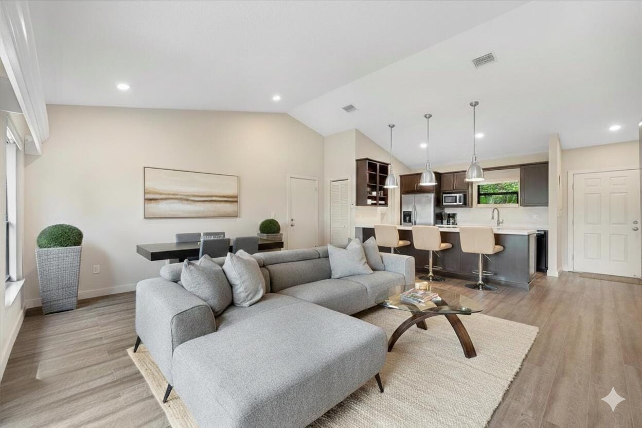 11863 Wimbledon Circle 542, Wellington, FL 33414