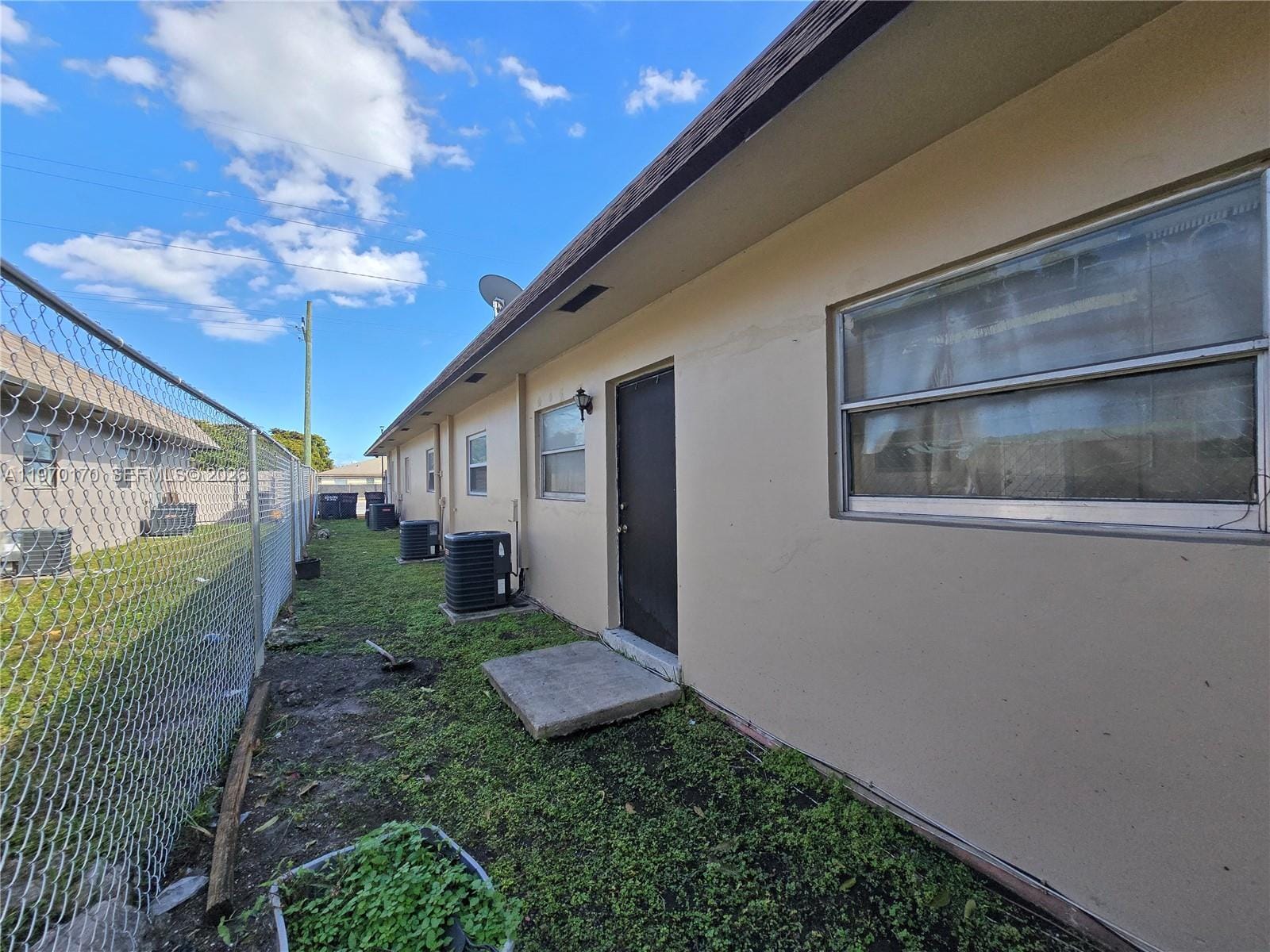 4001 NW 31st Avenue, Lauderdale Lakes, FL 33309 photo 4