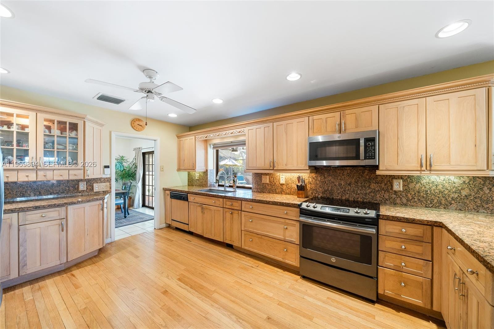 17242 SW 88th Avenue, Palmetto Bay, FL 33157 photo 20
