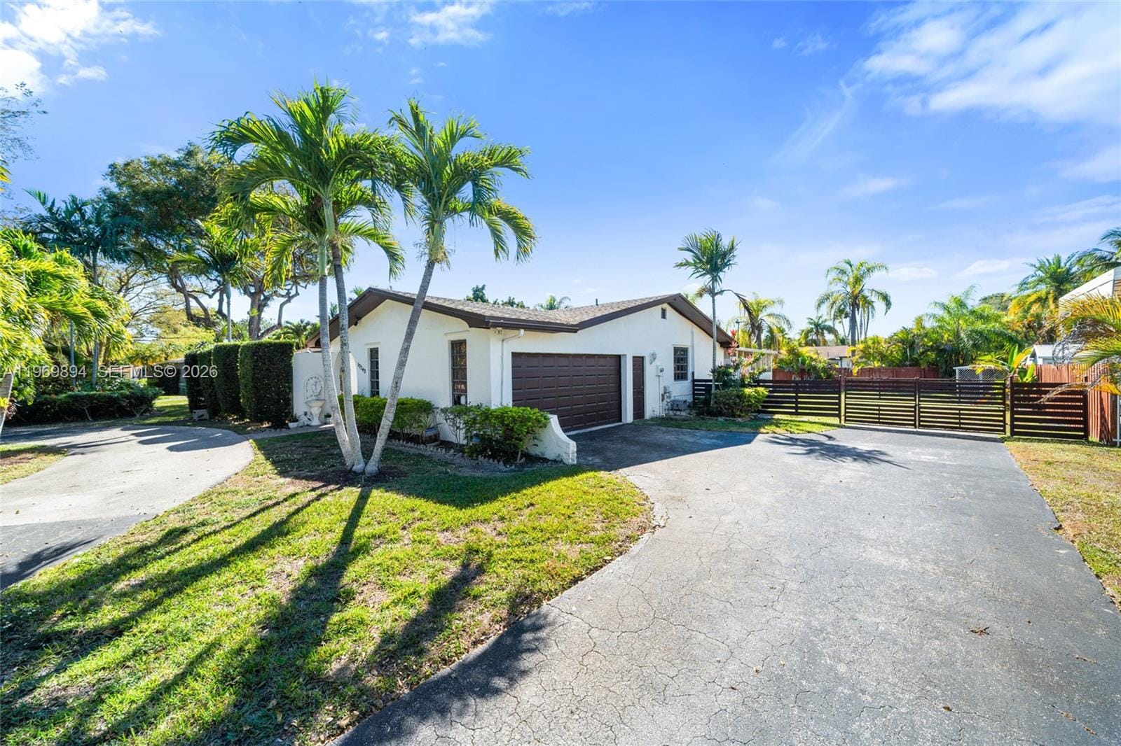 17242 SW 88th Avenue, Palmetto Bay, FL 33157 photo 3