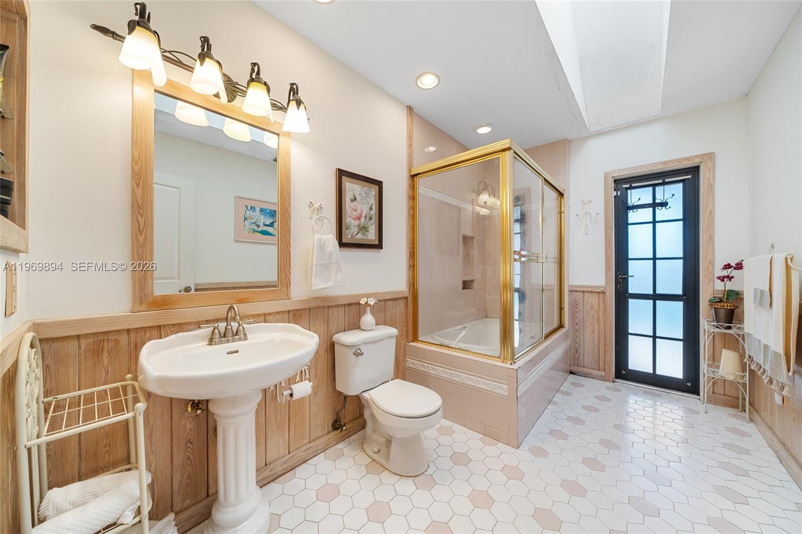 17242 SW 88th Avenue, Palmetto Bay, FL 33157 photo 9