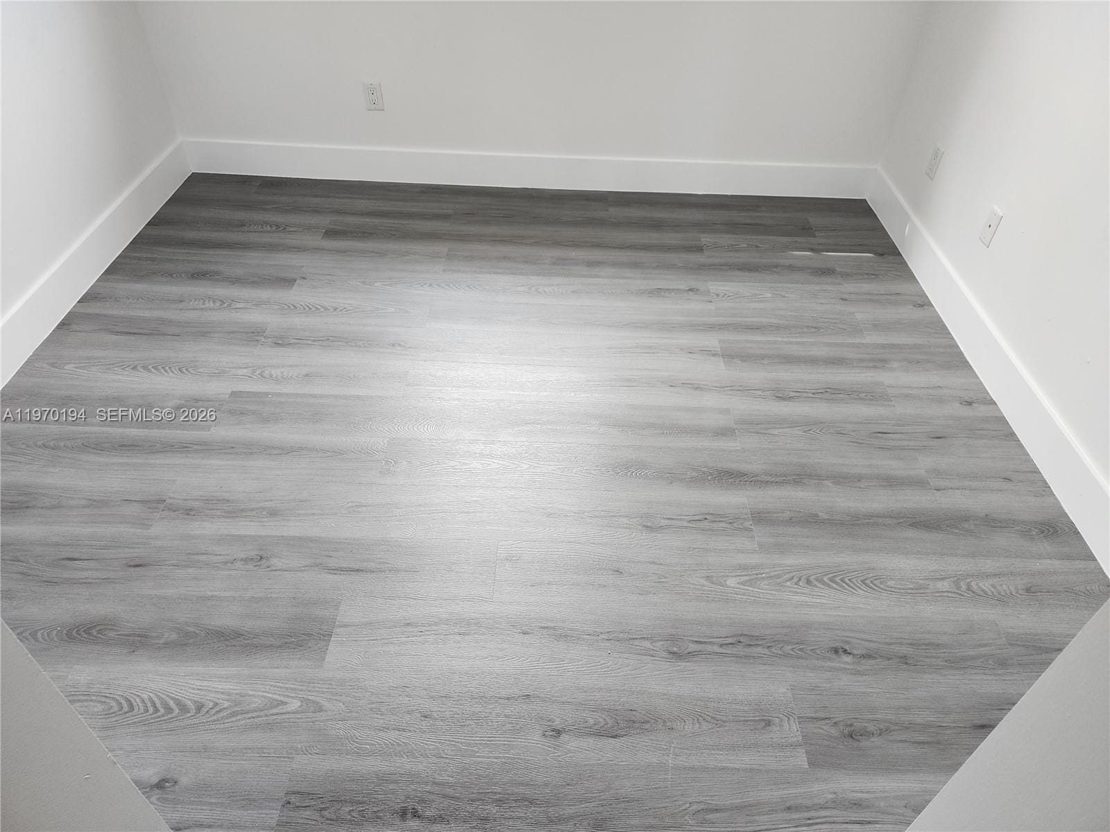 2615 SW 81st Terrace 2617 — photo 5
