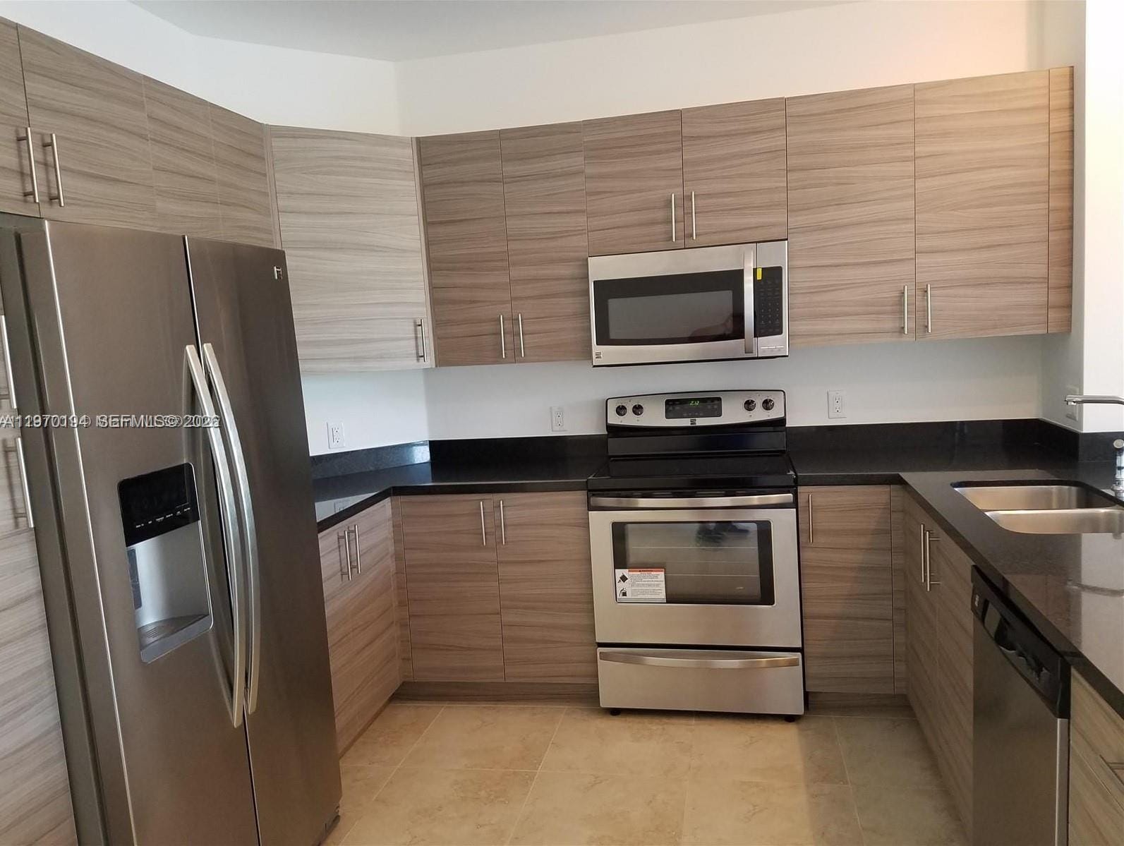 2615 SW 81st Terrace 2617 — photo 9