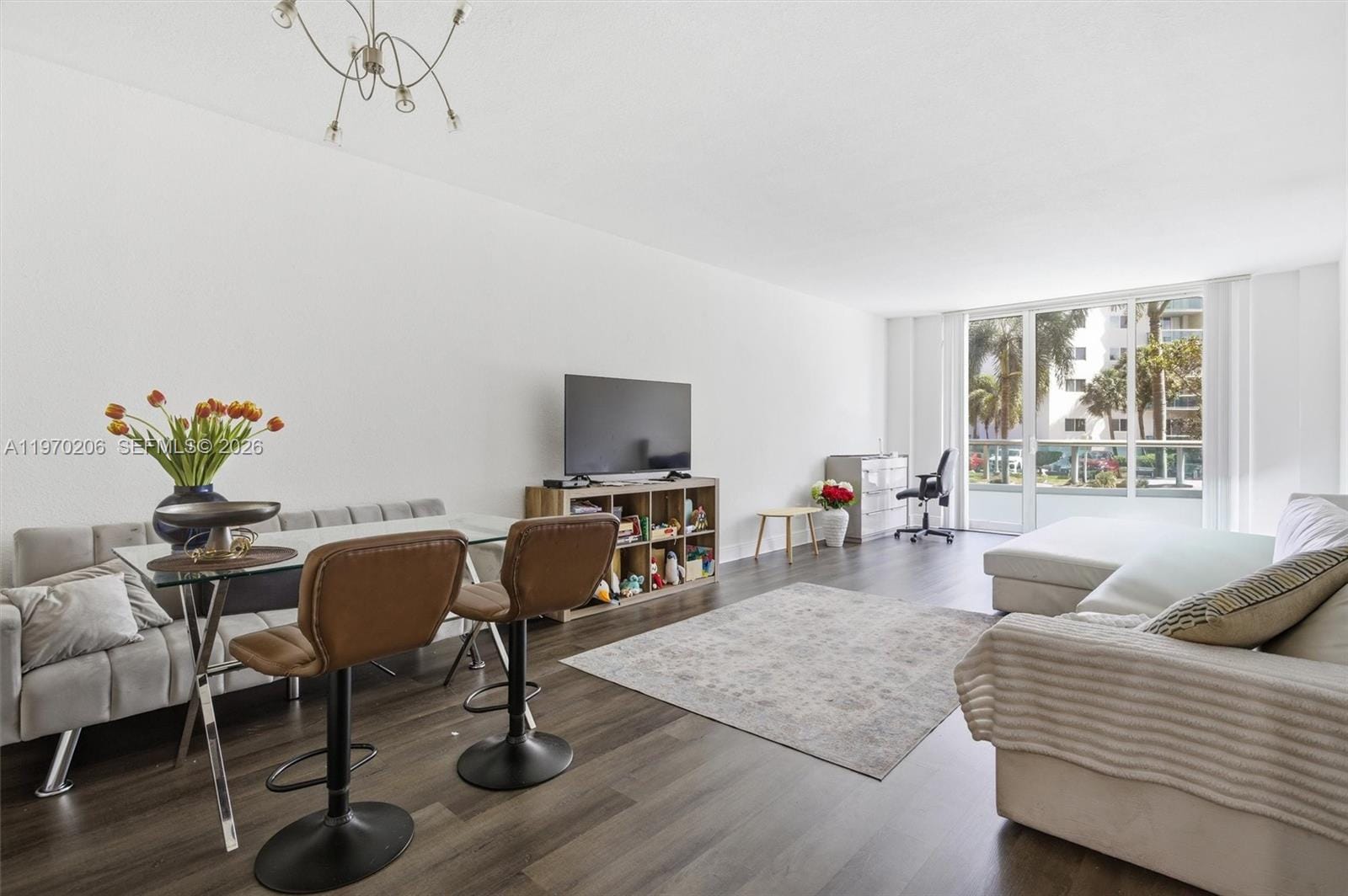19390 Collins Avenue 120 — photo 3