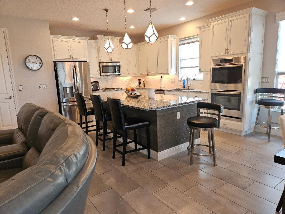 12509 SW Silverwood Avenue — photo 9
