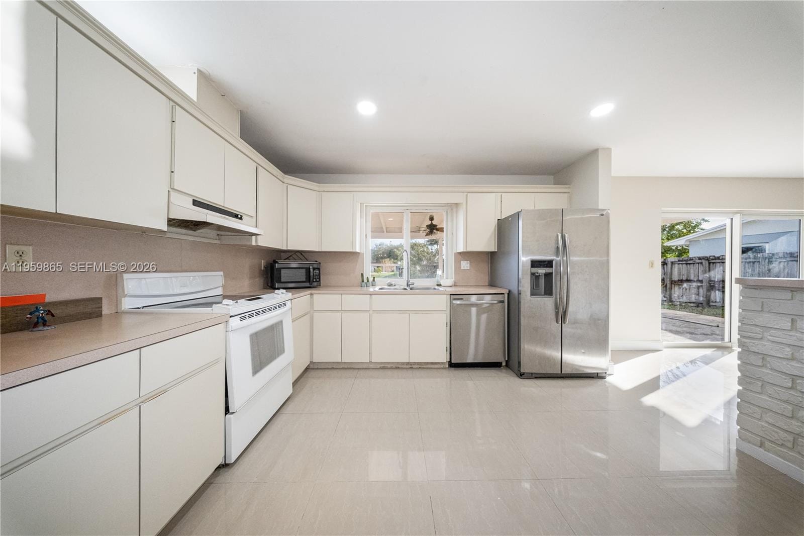 14530 SW 77th Street, Miami, FL 33183 photo 7