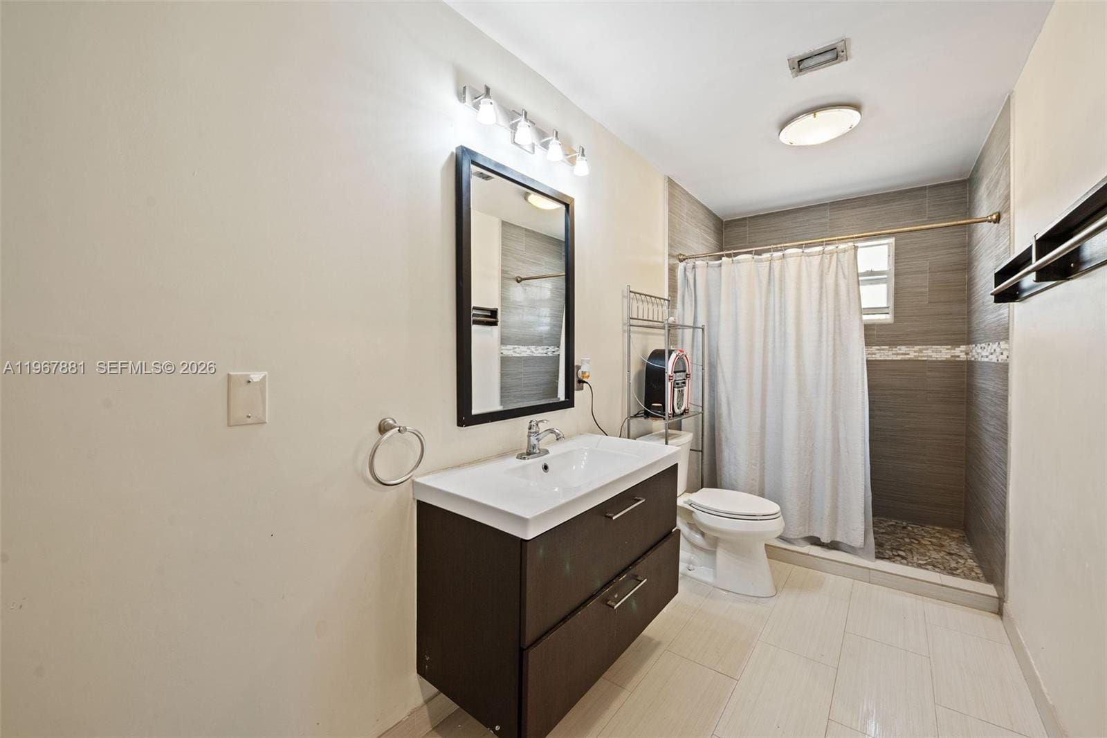 296 Navajo Street, Miami Springs, FL 33166 photo 18