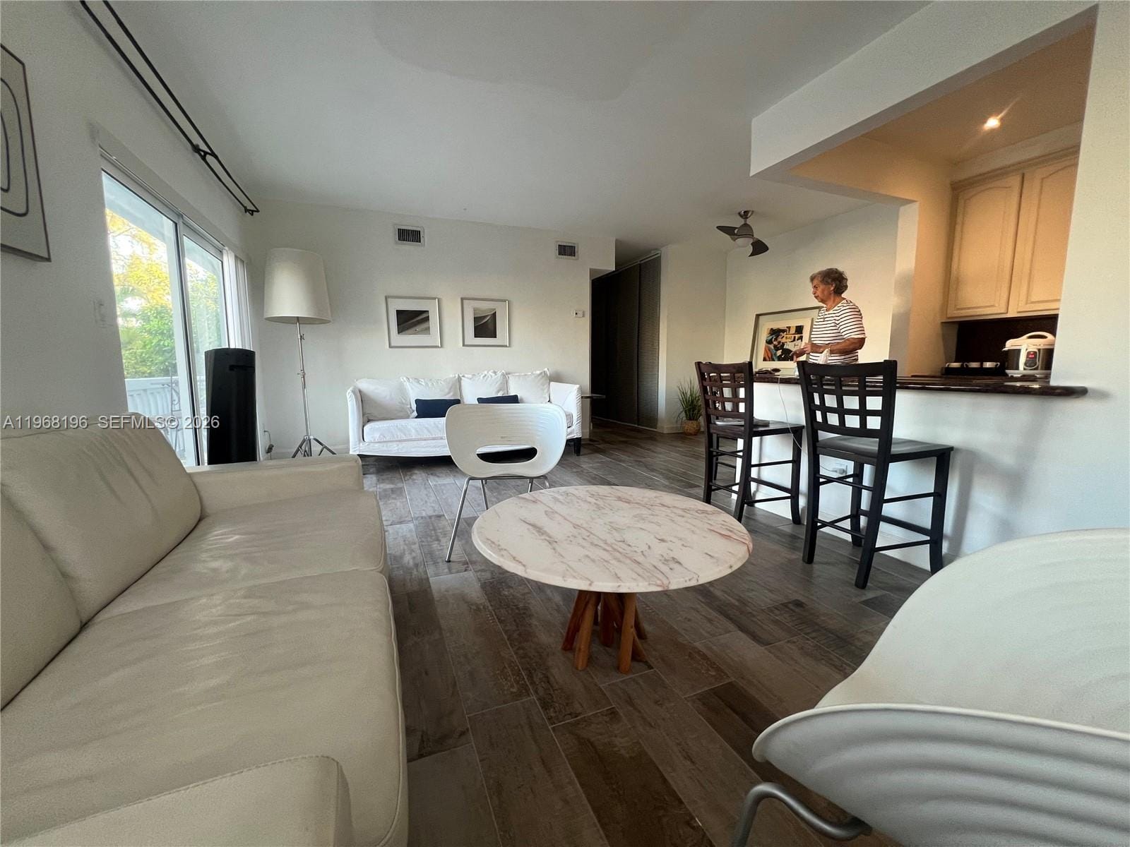 1334 Euclid Avenue 7, Miami Beach, FL 33139 photo 2