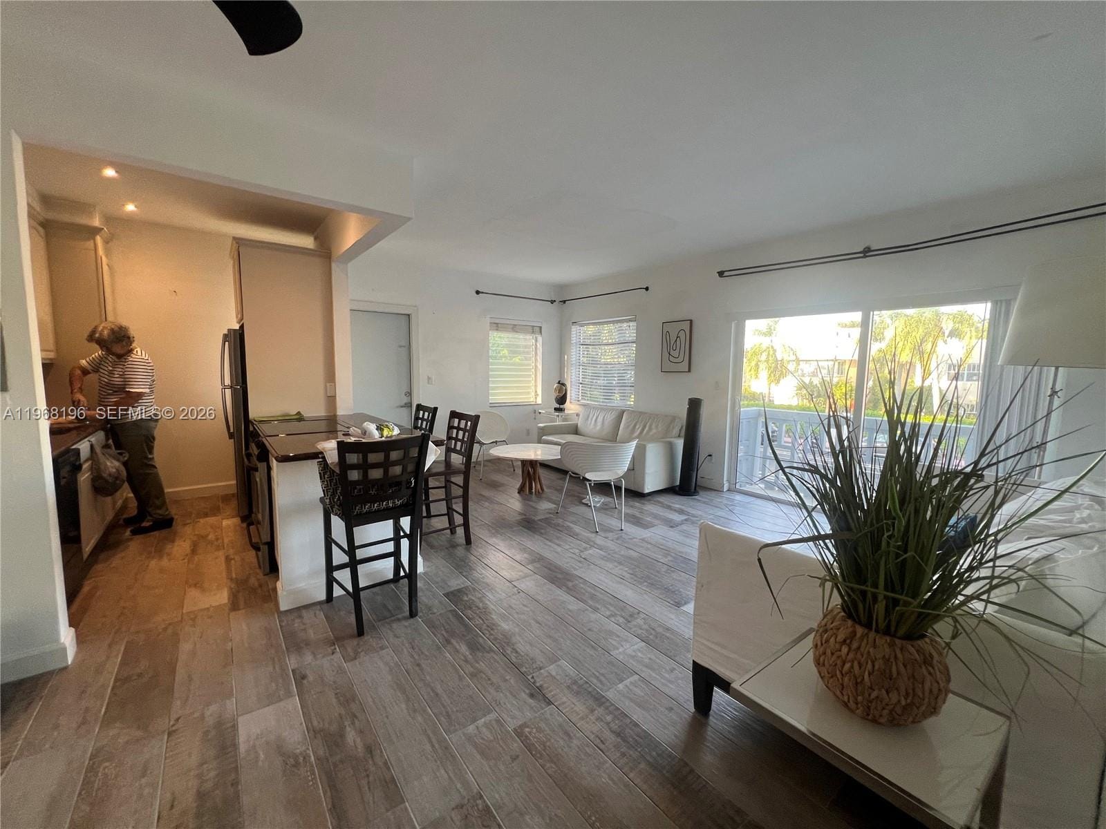 1334 Euclid Avenue 7, Miami Beach, FL 33139 photo 4
