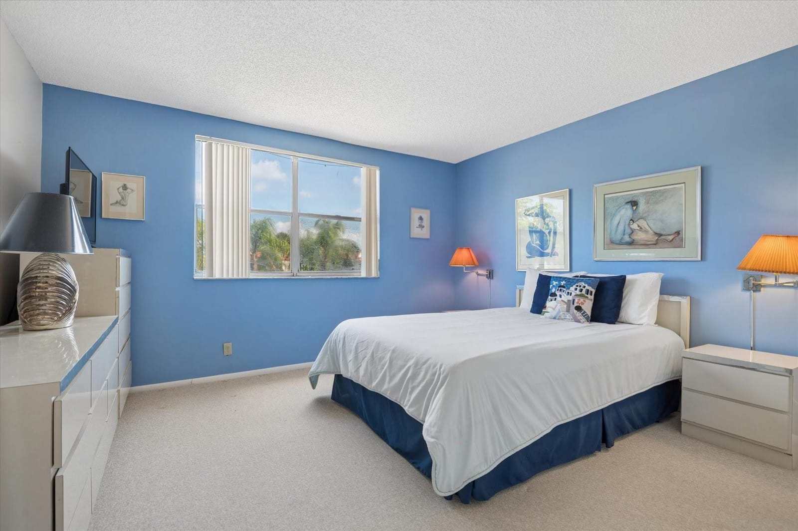 7368 Woodmont Avenue 203 — photo 9